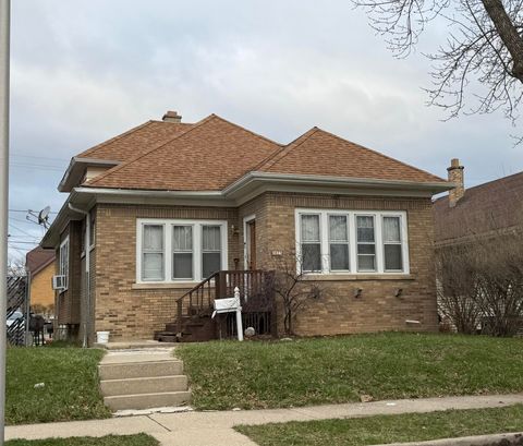 Photo of 2835 N 54th St, Milwaukee, WI 53210 (MLS # 1957364)