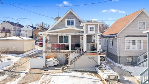 Photo of 1963 S. 7th St, Milwaukee, WI 53207 (MLS # 1949642)