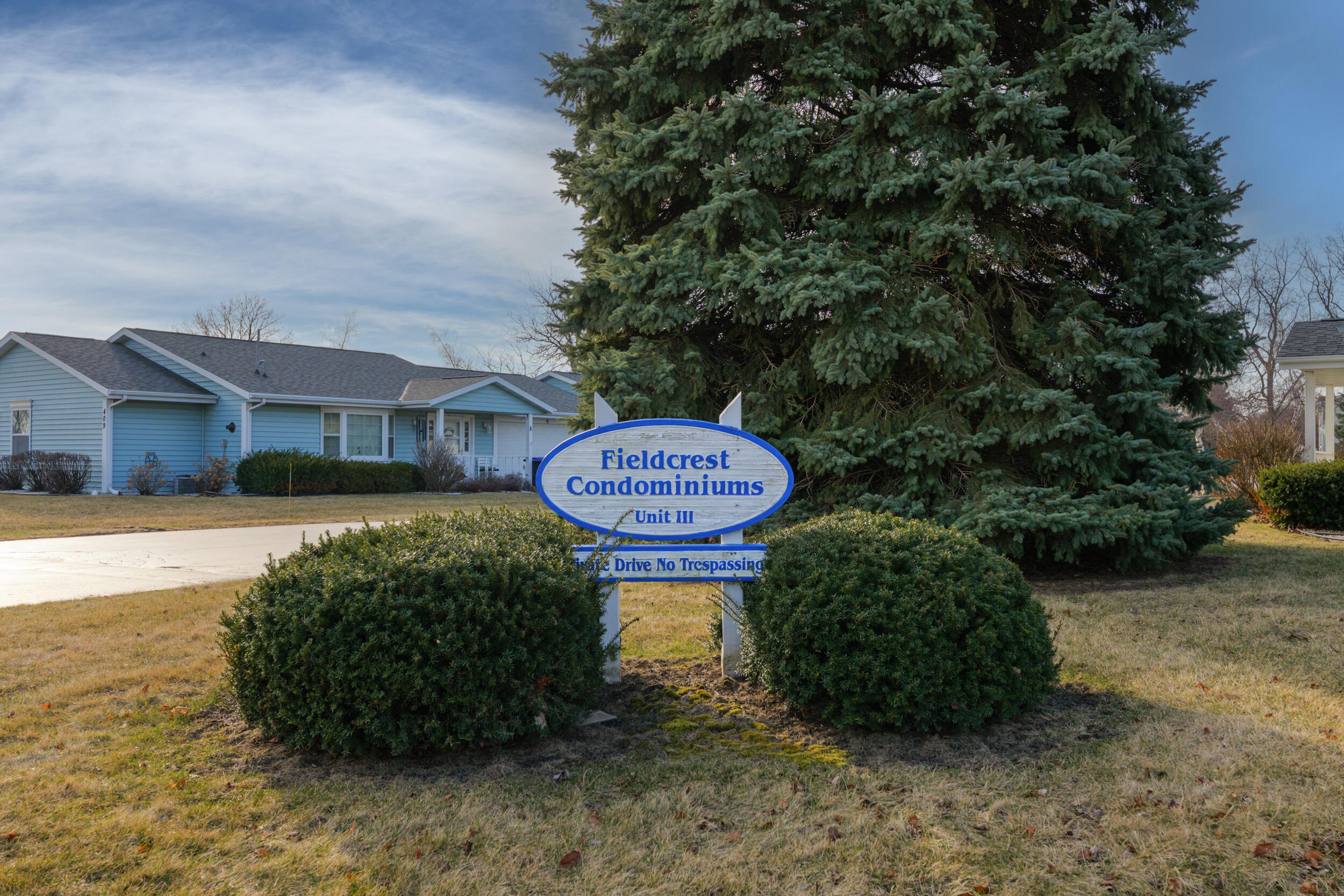 Elkhorn, Wisconsin 53121, United States, 2 Bedrooms Bedrooms, ,2 BathroomsBathrooms,Residential,Active,94703