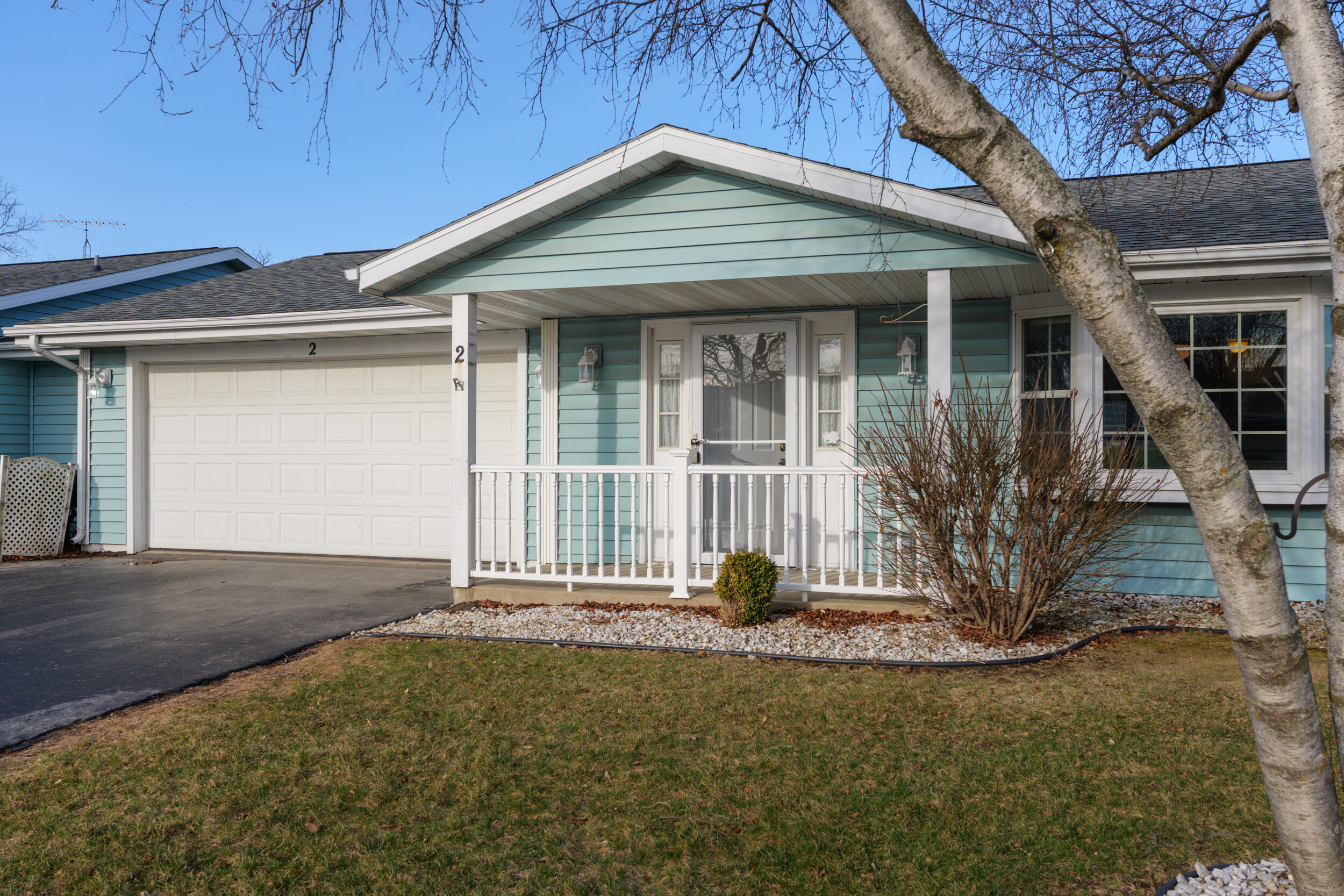 Elkhorn, Wisconsin 53121, United States, 2 Bedrooms Bedrooms, ,2 BathroomsBathrooms,Residential,Active,94703 Elkhorn, Wisconsin 53121, United States, 2 Bedrooms Bedrooms, ,2 BathroomsBathrooms,Residential,Active,94703