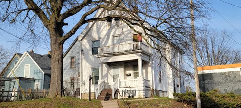 Photo of 2020 W Hopkins St, Milwaukee, WI 53206 (MLS # 1955676)