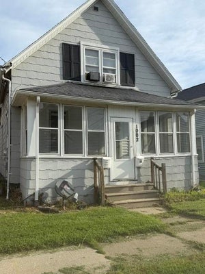 1002 43RD ST, KENOSHA, WI 53140 - Image 6e54f78838d3e5eb4b2445f4dd64ef2c/787643627