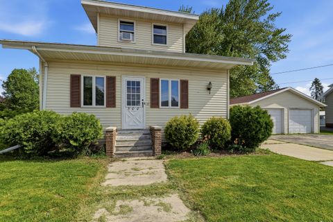 Photo of 500 Birchwood Dr, Francis Creek, WI 54214 (MLS # 1965278)