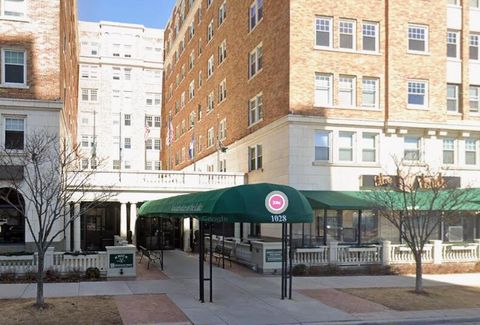 Photo of 1028 E Juneau Ave, Milwaukee, WI 53202 (MLS # 1951628)