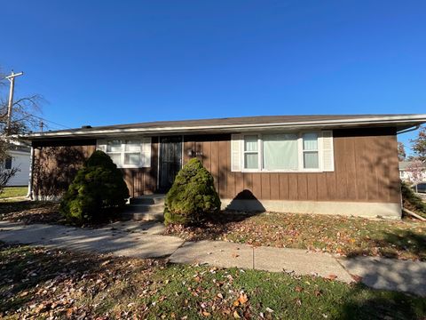 Photo of 3706 70th St, Kenosha, WI 53142 (MLS # 1948716)