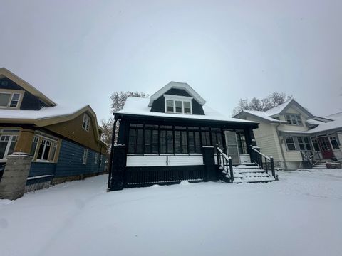 Photo of 1331 N 44th St, Milwaukee, WI 53208 (MLS # 1947808)