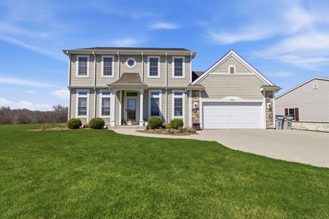 Photo of 9433 N Michael Ct, Milwaukee, WI 53224 (MLS # 1958488)