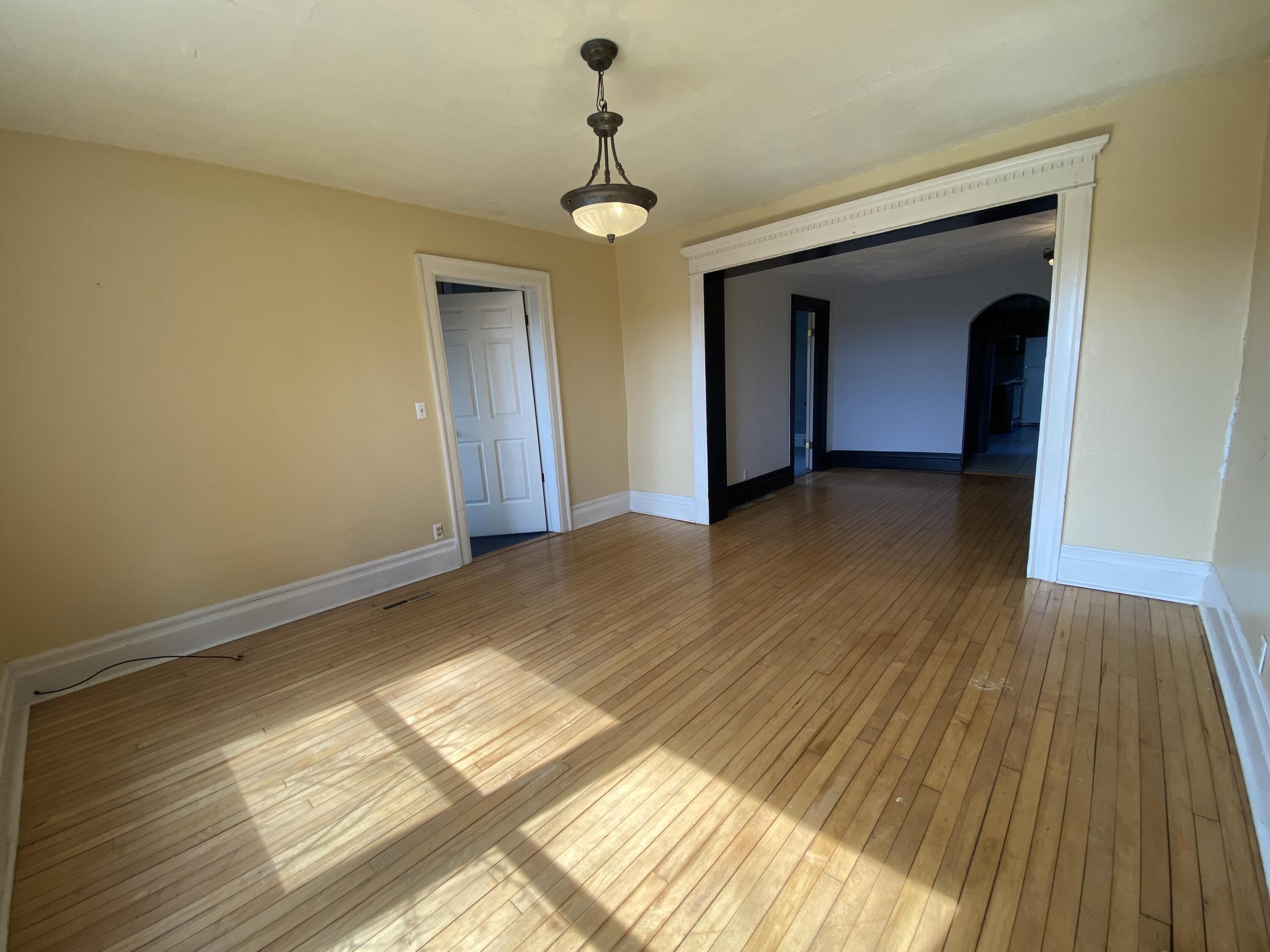 Saukville, Wisconsin 53021, United States, 5 Bedrooms Bedrooms, ,2 BathroomsBathrooms,Residential,Active,94901