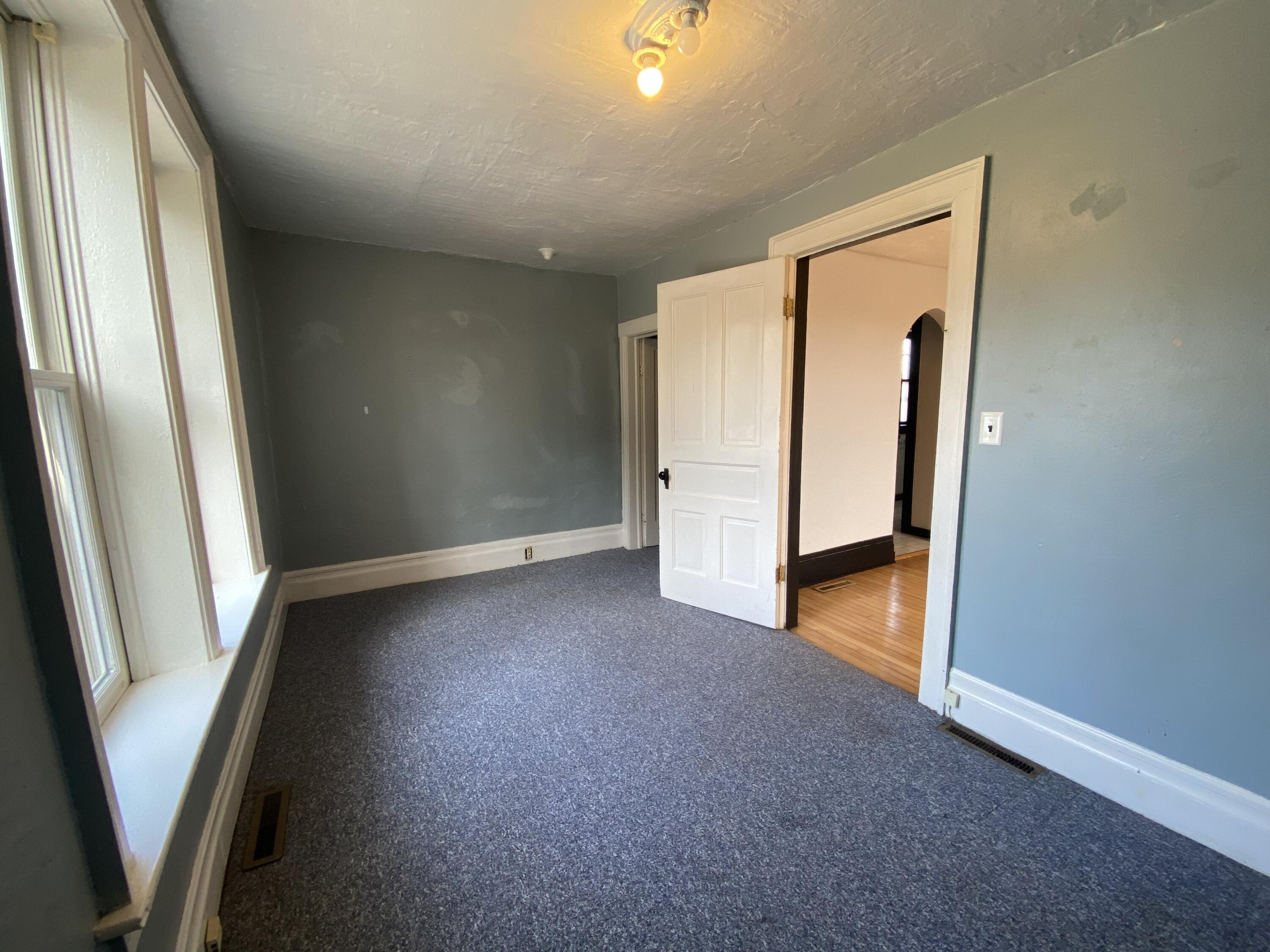 Saukville, Wisconsin 53021, United States, 5 Bedrooms Bedrooms, ,2 BathroomsBathrooms,Residential,Active,94901