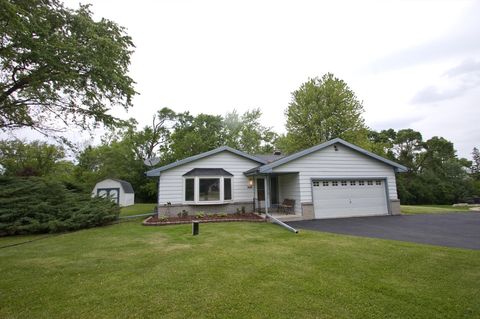 Photo of 11426 W Woods Rd, Franklin, WI 53132 (MLS # 1921493)