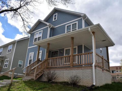 Photo of 3279 N Dr William Finlayson St, Milwaukee, WI 53212 (MLS # 1958587)