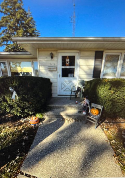 Photo of 5612 39th Ave, Kenosha, WI 53142 (MLS # 1957380)