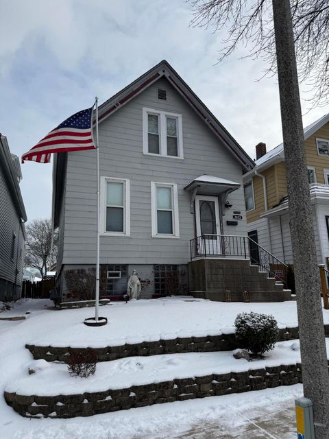 Photo of 3022 S California St, Milwaukee, WI 53207 (MLS # 1947985)