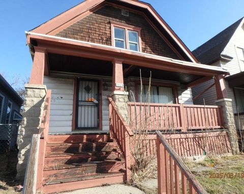 Photo of 3618 W Burleigh St, Milwaukee, WI 53210 (MLS # 1957307)