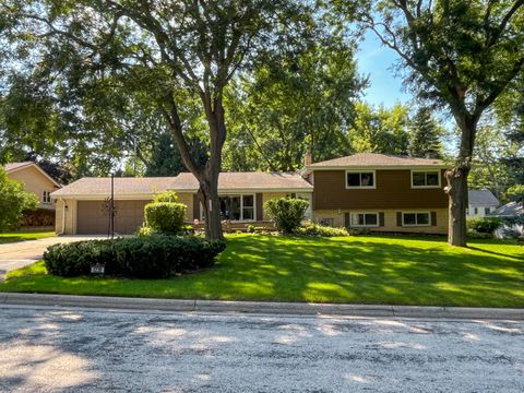 Photo of 1239 N 122nd St, Wauwatosa, WI 53226 (MLS # 1937112)
