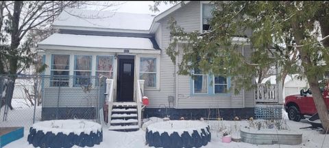 Photo of 1615 7th St E, Menomonie, WI 54751 (MLS # 1948815)