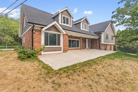 Photo of 2003 S Valley Spring Dr, New Berlin, WI 53151 (MLS # 1972324)
