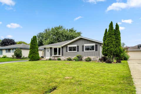 Photo of 2710 6 Mile Rd, Caledonia, WI 53402 (MLS # 1976267)