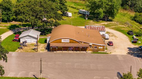 Photo of S1582 State Rd 35 -, Alma, WI 54610 (MLS # 1965453)