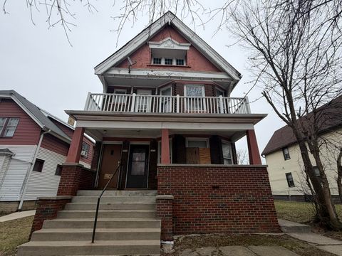 Photo of 2334 N 9th St, Milwaukee, WI 53206 (MLS # 1956887)