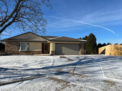 Photo of 5775 S 24th St, Milwaukee, WI 53221 (MLS # 1947484)