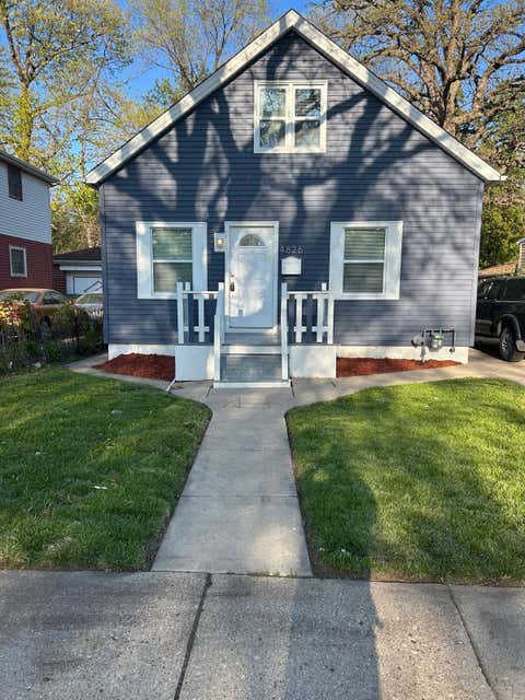 Photo of 4826 N 51st Blvd, Milwaukee, WI 53218 (MLS # 1962232)