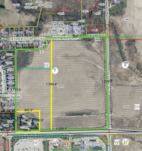 Photo of 2600 E Washington St, West Bend, WI 53095 (MLS # 1777750)