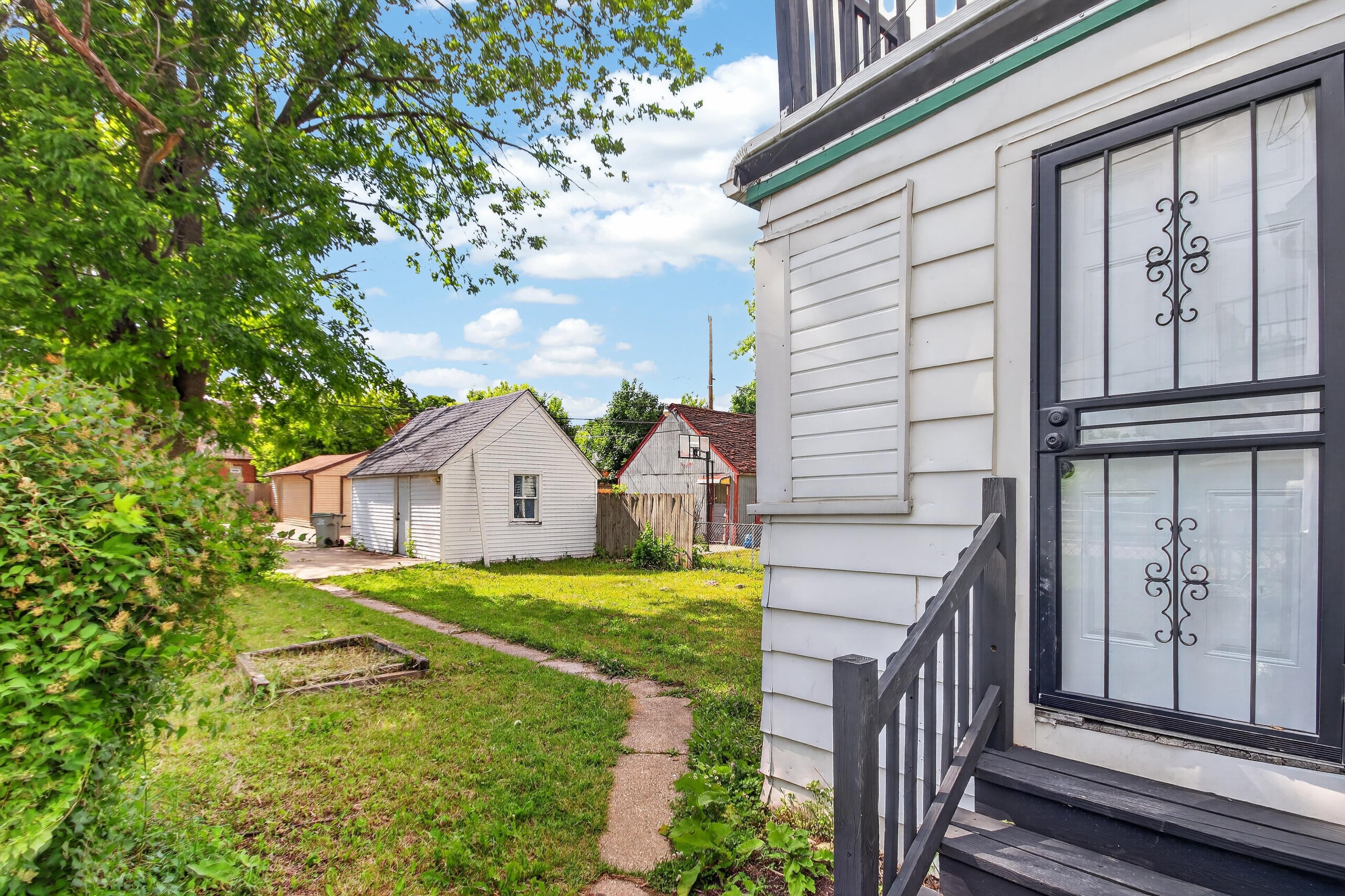 Property photo 4