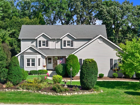 Photo of 13300 W North Ln, New Berlin, WI 53151 (MLS # 1980958)