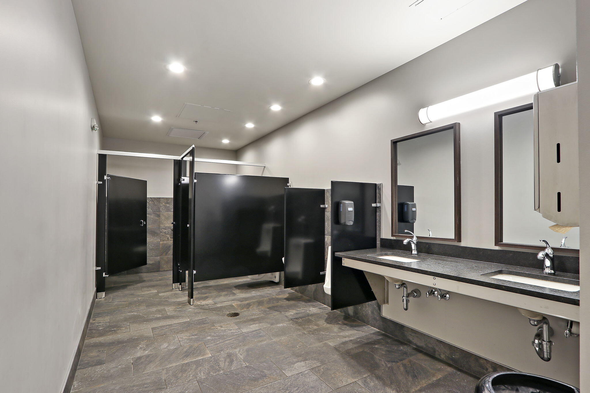 Kenosha, Wisconsin 53140, United States, ,Commercial,Active,191442