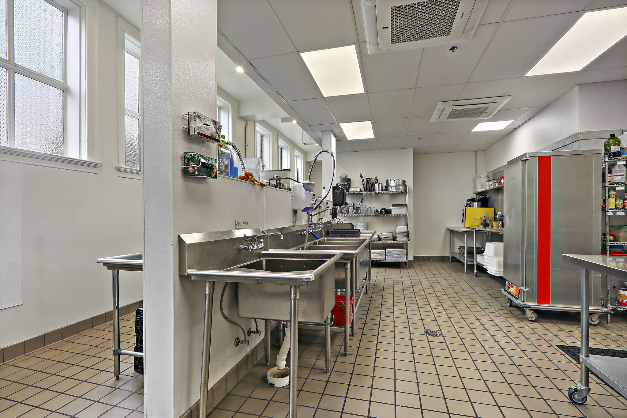 Kenosha, Wisconsin 53140, United States, ,Commercial,Active,191442