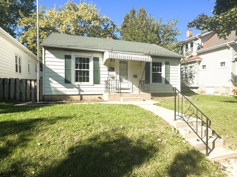 Photo of 2227 S 63rd St, West Allis, WI 53219 (MLS # 1985954)