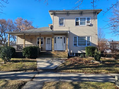 Photo of 4702 8th Ave, Kenosha, WI 53140 (MLS # 1947497)