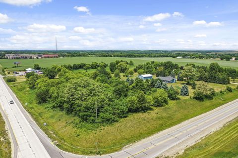 Photo of 18514 75th St, Bristol, WI 53104 (MLS # 1945182)