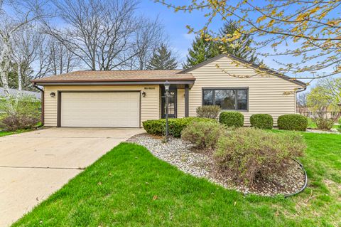 Photo of W164N10555 Timberline Ct, Germantown, WI 53022 (MLS # 1959644)
