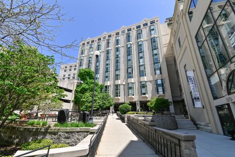 Photo of 270 E Highland Ave, Milwaukee, WI 53202 (MLS # 1953360)