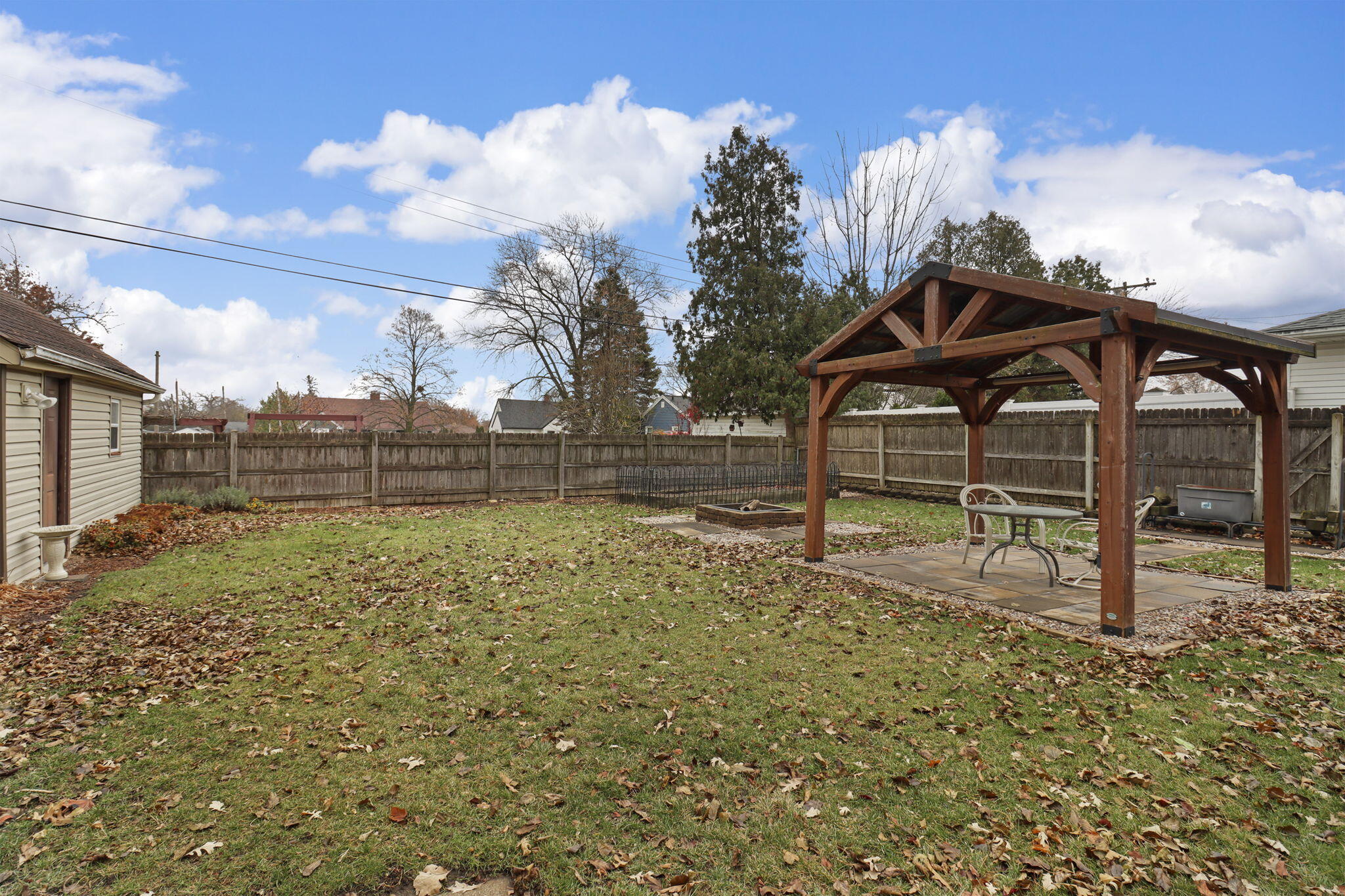 Pleasant Prairie, Wisconsin 53142, United States, 2 Bedrooms Bedrooms, ,2 BathroomsBathrooms,Residential,Active,228782