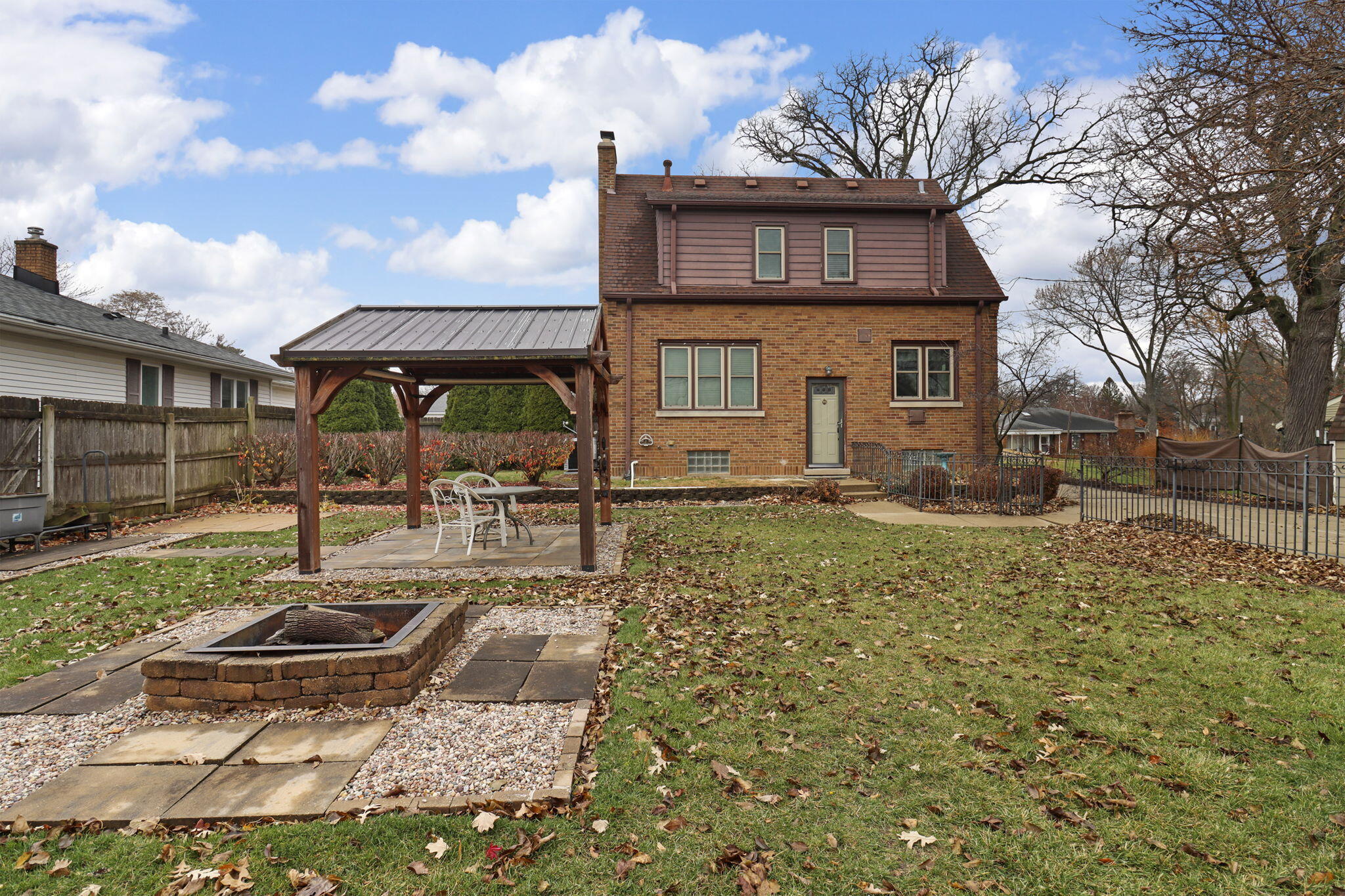 Pleasant Prairie, Wisconsin 53142, United States, 2 Bedrooms Bedrooms, ,2 BathroomsBathrooms,Residential,Active,228782