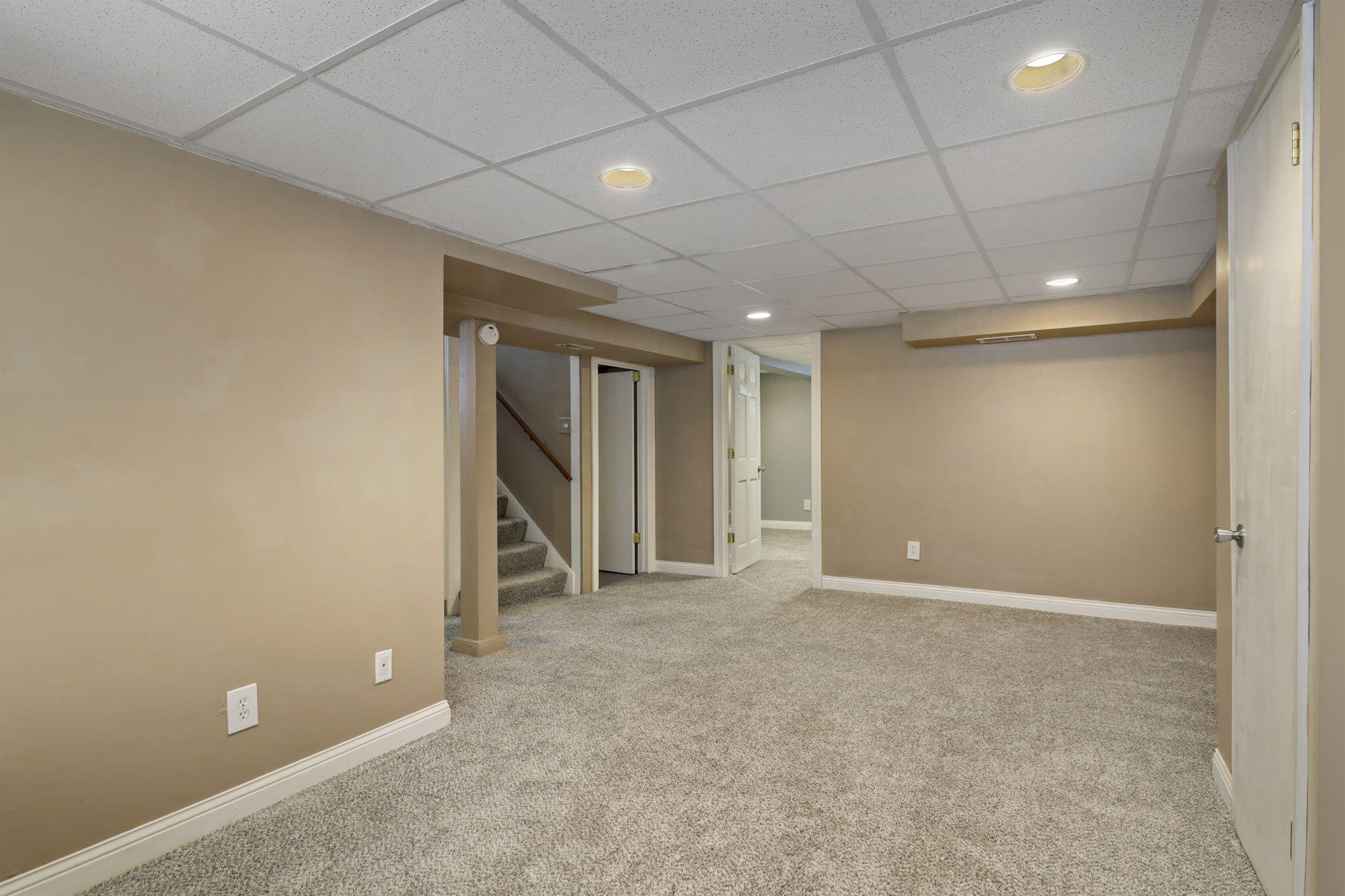 Pleasant Prairie, Wisconsin 53142, United States, 2 Bedrooms Bedrooms, ,2 BathroomsBathrooms,Residential,Active,228782