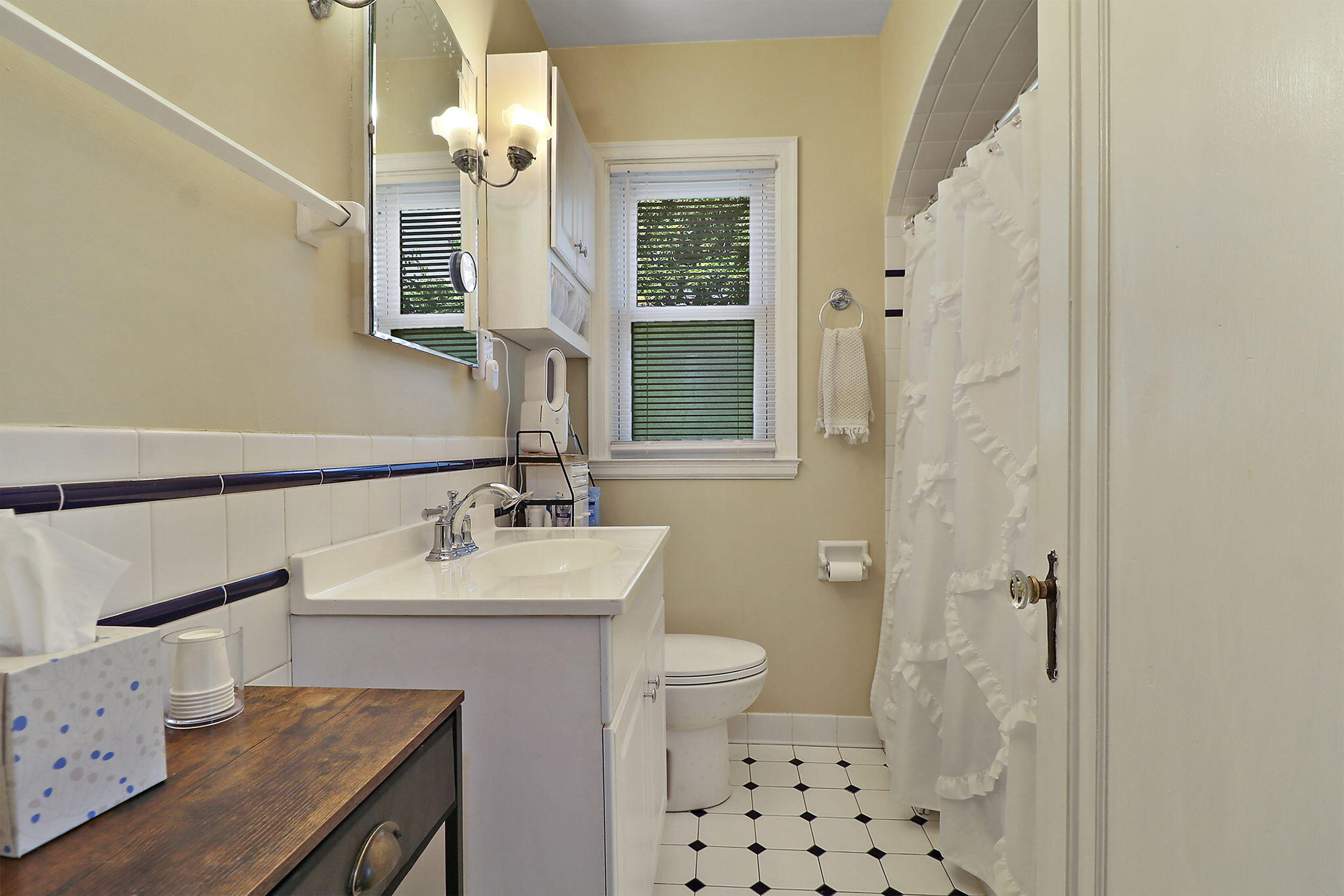 Pleasant Prairie, Wisconsin 53142, United States, 2 Bedrooms Bedrooms, ,2 BathroomsBathrooms,Residential,Active,228782