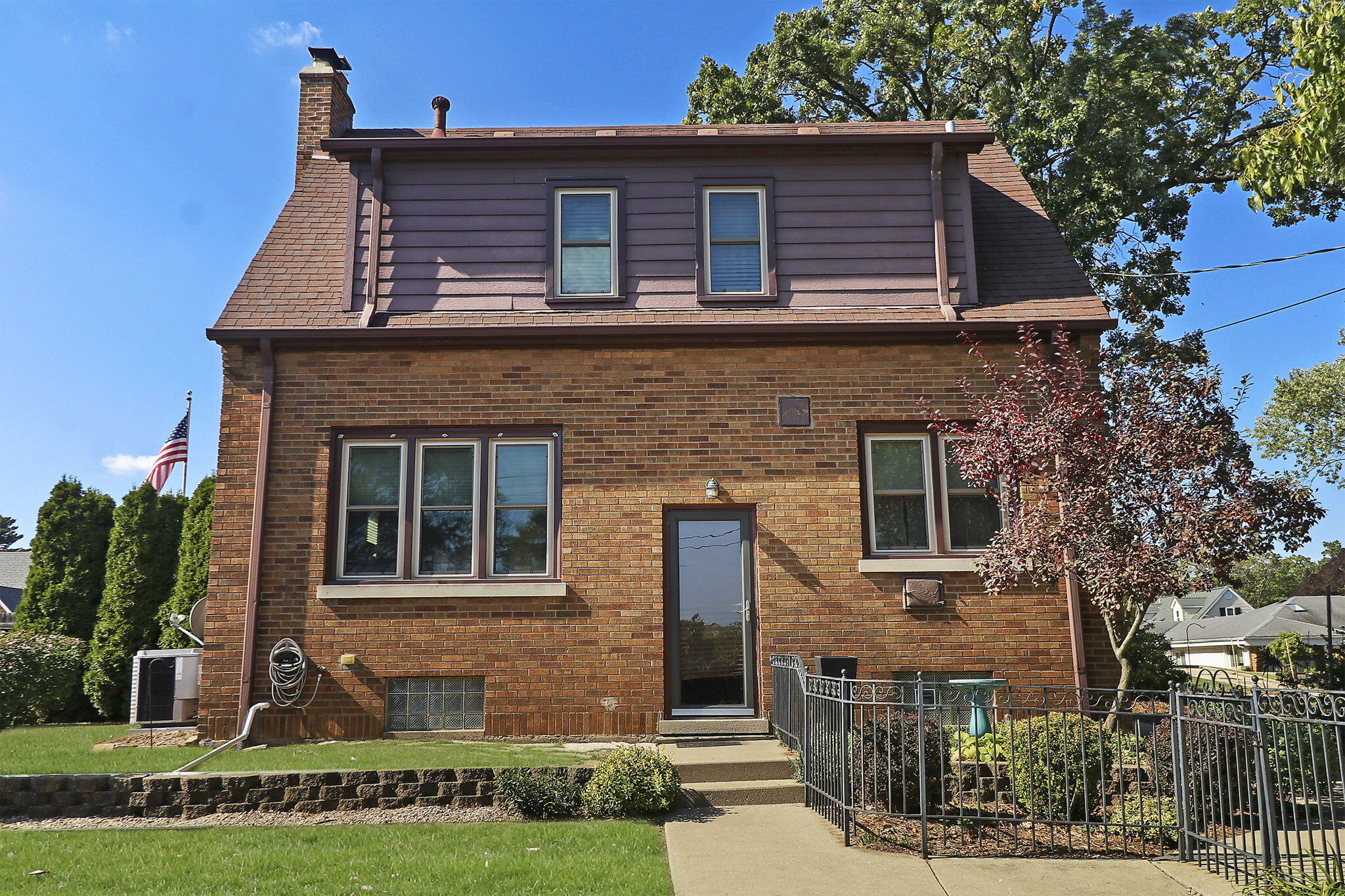 Pleasant Prairie, Wisconsin 53142, United States, 2 Bedrooms Bedrooms, ,2 BathroomsBathrooms,Residential,Active,228782