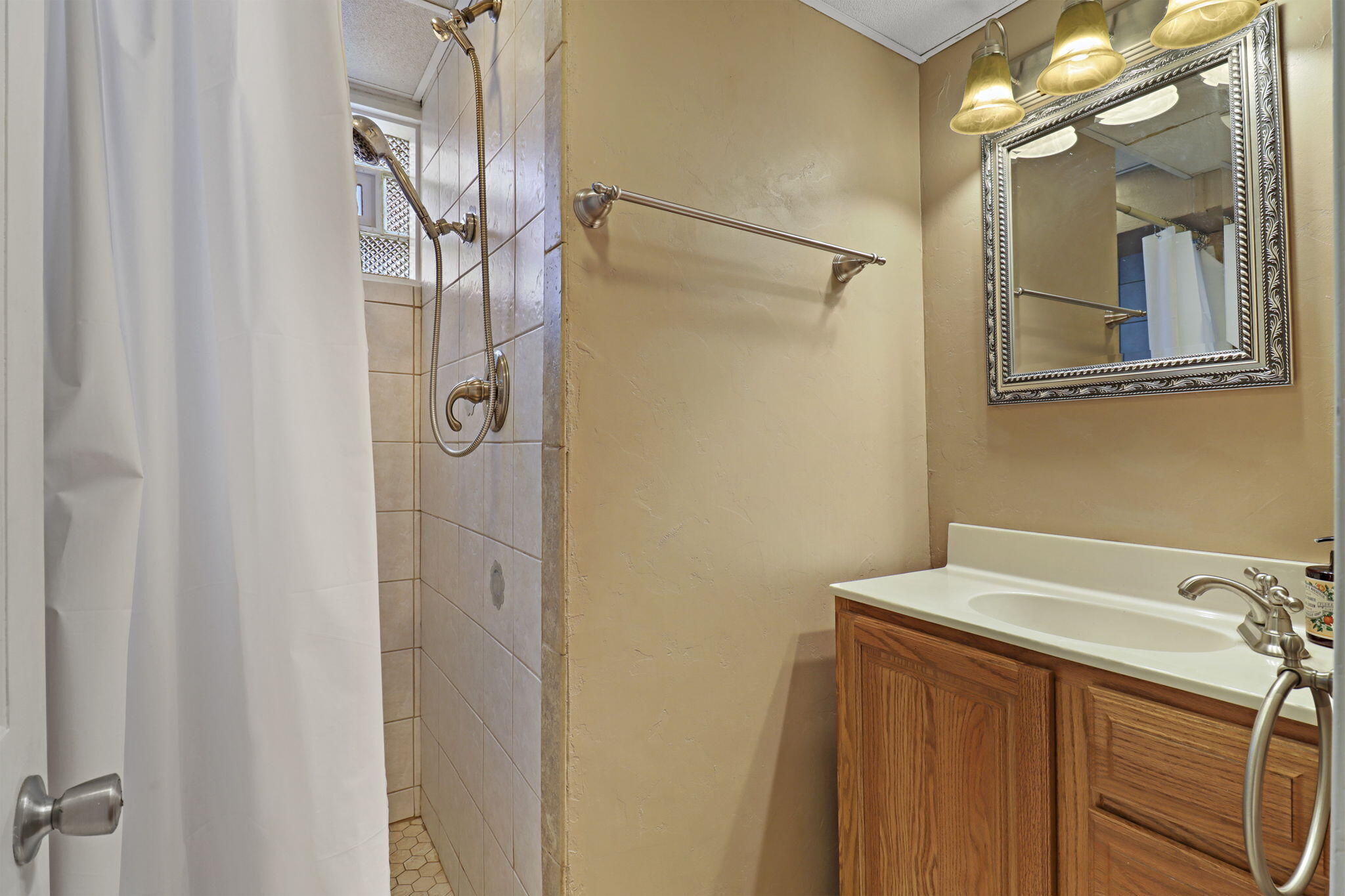 Pleasant Prairie, Wisconsin 53142, United States, 2 Bedrooms Bedrooms, ,2 BathroomsBathrooms,Residential,Active,228782