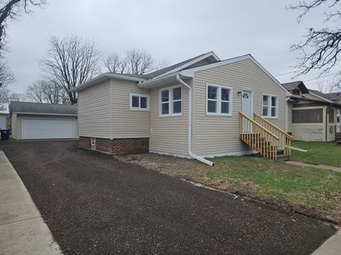 Photo of 505 East Ave -, Sparta, WI 54656 (MLS # 1958005)