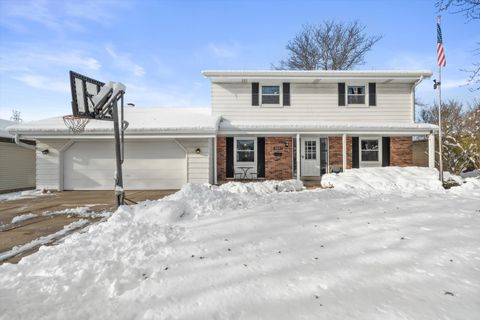 Photo of 3347 S 98th St, Milwaukee, WI 53227 (MLS # 1944372)
