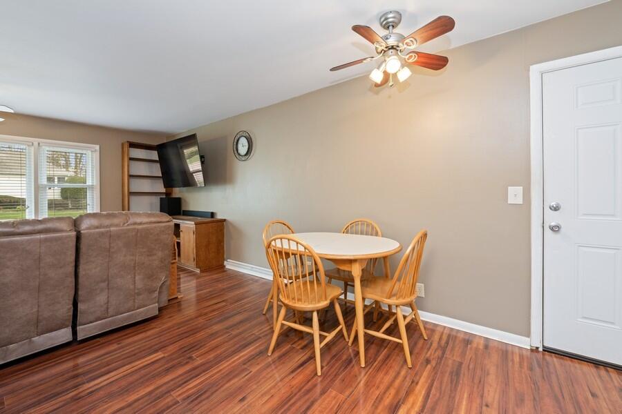 Williams Bay, Wisconsin 53191, United States, 2 Bedrooms Bedrooms, ,1 BathroomBathrooms,Residential,Pending,110633