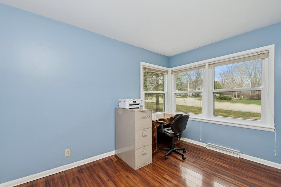 Williams Bay, Wisconsin 53191, United States, 2 Bedrooms Bedrooms, ,1 BathroomBathrooms,Residential,Pending,110633