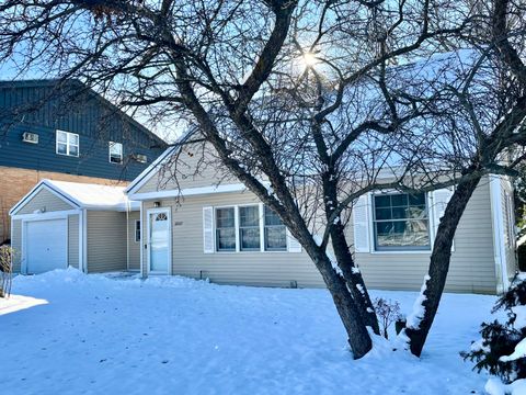 Photo of 12207 W Bluemound Rd, Wauwatosa, WI 53226 (MLS # 1938234)