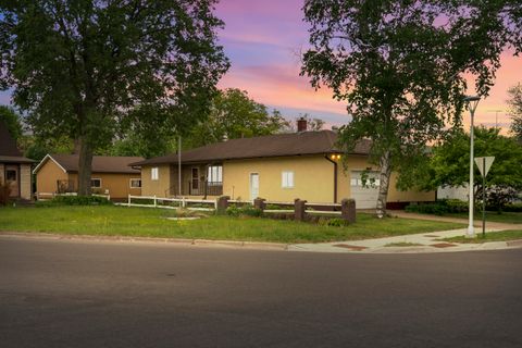 2530 Onalaska Ave, La Crosse, WI 54603 - MLS#: 1918781