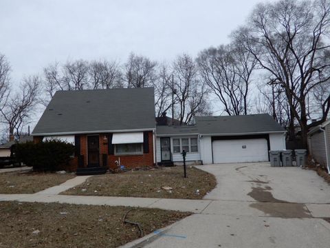 Photo of 7518 W MEDFORD Ave, Milwaukee, WI 53218 (MLS # 1951439)