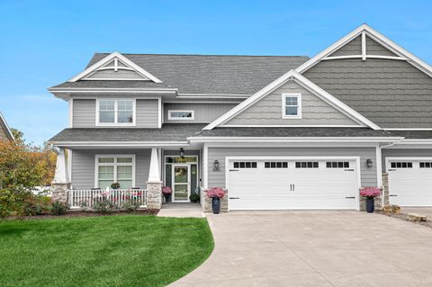 Photo of 645 Pettibone Pointe Way, La Crosse, WI 54601 (MLS # 1941743)